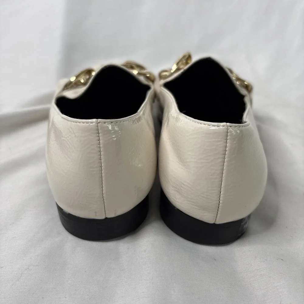 Blondo Sonny B3606 Slip On Bone Size 8M Women's Shiny Leather Waterproof Shoes‎
